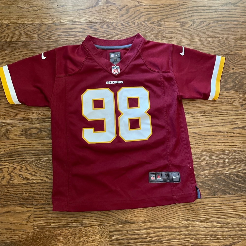 Brian orakpo redskin jersey size M boys